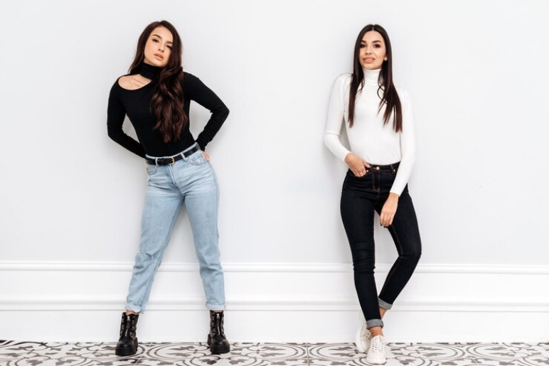 White Jeans vs. Black Jeans